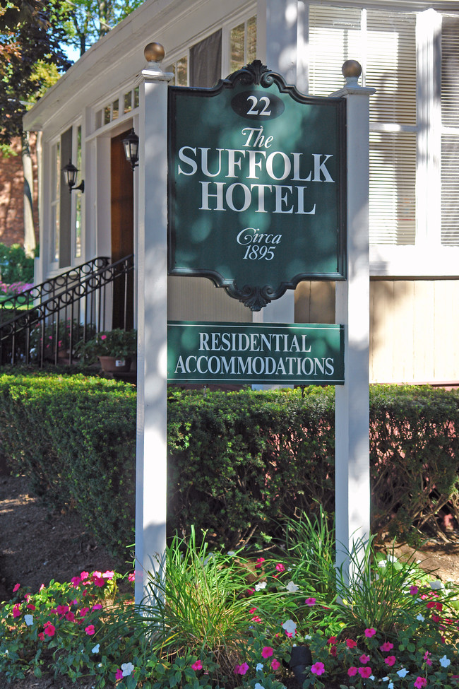 The Suffolk Hotel in Huntington, NY - Building Photo - Building Photo