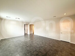 43465 W Bailey Dr in Maricopa, AZ - Building Photo - Building Photo