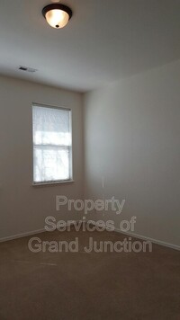 2485 Fountainhead Blvd photo'