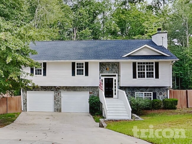 205 Farmington Trce in Carrollton, GA - Building Photo - Building Photo