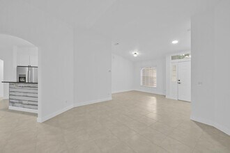 1971 SW Hickock Terrace in Port St. Lucie, FL - Building Photo - Building Photo