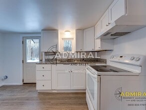 6 Dora Dr in Rochester, NH - Building Photo - Building Photo