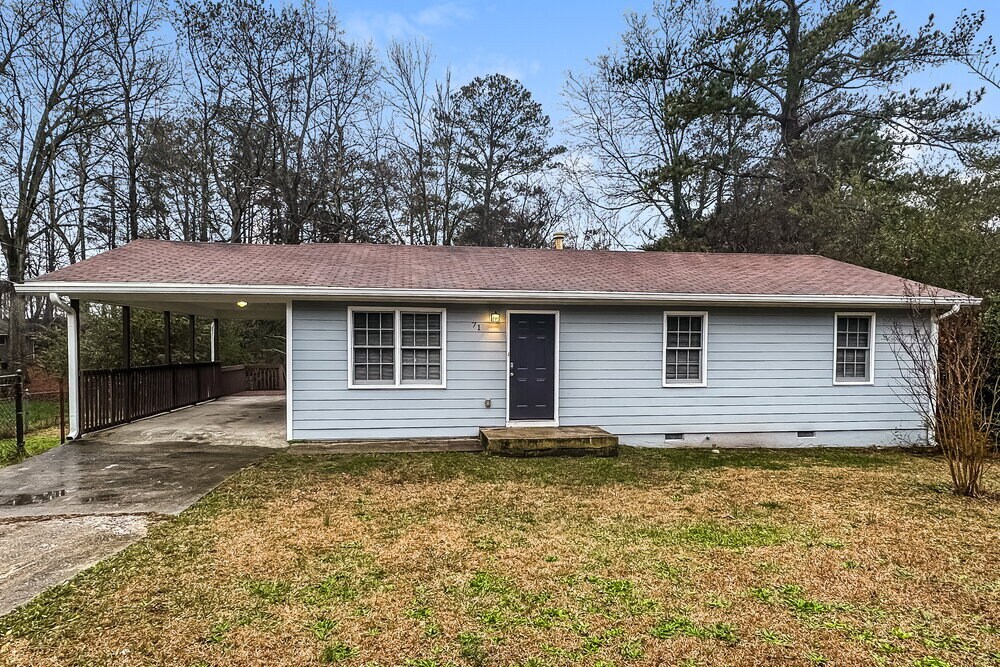 71 Inverness Dr in Jonesboro, GA - Building Photo
