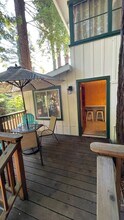 14619 Eagle Nest Ln in Guerneville, CA - Foto de edificio - Building Photo