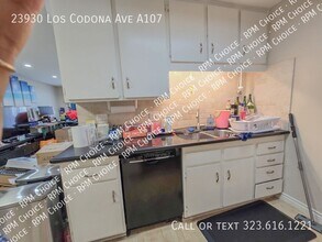 23930 Los Codona Ave in Torrance, CA - Building Photo - Building Photo