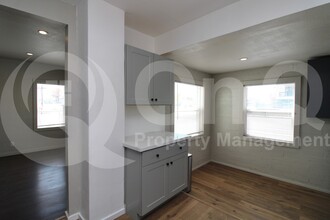 1022 S Montezuma Ave in Phoenix, AZ - Building Photo - Building Photo