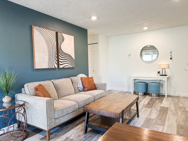 9401 W Edna St, Unit SI ID1547112P