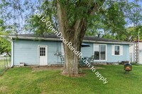 300 Fieldcrest Dr photo'