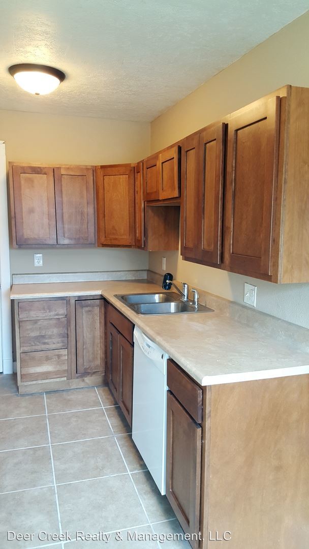 1107 26th St in Sioux City, IA - Building Photo - Building Photo