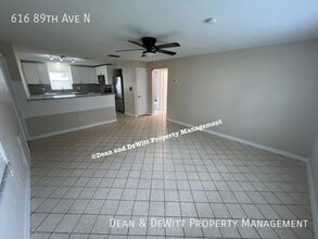 616 89th Ave N in St. Petersburg, FL - Building Photo - Building Photo