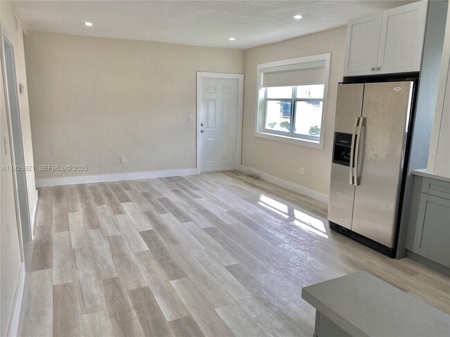 1147 NE 113th St in Miami, FL - Building Photo - Building Photo