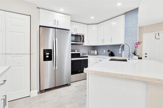 7527 S Oriole Blvd in Delray Beach, FL - Building Photo - Building Photo