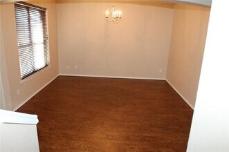 109 Cliffbrook Dr in Wylie, TX - Foto de edificio - Building Photo