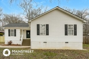 1 Savannah Ln in Thomasville, NC - Building Photo