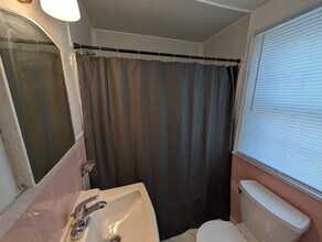 501 S Gladstone St in South Bend, IN - Building Photo - Building Photo