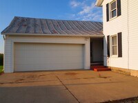 7840 Tuttle Rd photo'