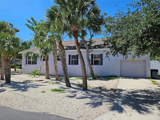 601 Sandy Nook St in Siesta Key, FL - Building Photo - Building Photo