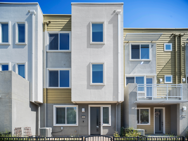 property at 6006 Charlotte Dr