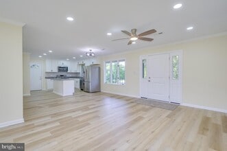 9708 Martinsburg Rd in Hedgesville, WV - Building Photo - Building Photo