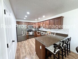 1849 N Bountiful Wy in Saratoga Springs, UT - Building Photo