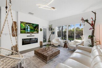 1217 SW 48th Terrace in Deerfield Beach, FL - Building Photo - Building Photo