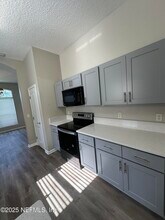 1754 Rustling Dr in Orange Park, FL - Building Photo - Building Photo