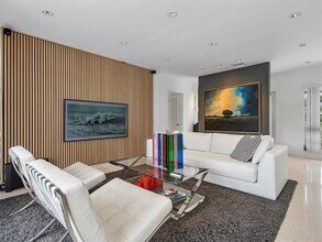 5720 NE 19th Ave in Fort Lauderdale, FL - Building Photo - Building Photo
