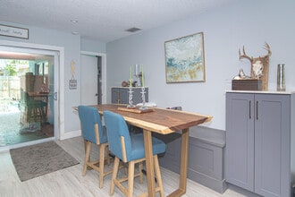 3251 NW 65th St in Fort Lauderdale, FL - Building Photo - Building Photo