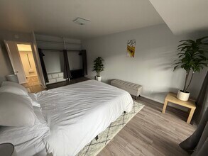 1121 Albion St in Denver, CO - Building Photo - Building Photo