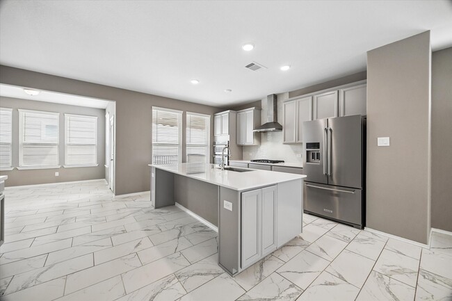 8612 Cedardale Park Dr in Houston, TX - Building Photo - Building Photo