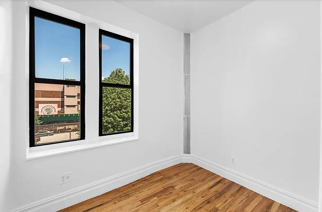 122 Norfolk St in New York, NY - Building Photo