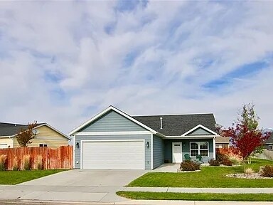 906 Powers Blvd in Belgrade, MT - Building Photo - Building Photo