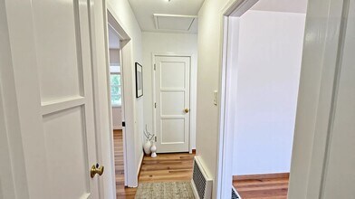 17634 Bromley St in Los Angeles, CA - Building Photo - Building Photo
