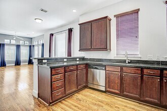 1931 Summer St in Houston, TX - Building Photo - Building Photo