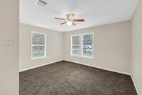 1309 Norham St photo'