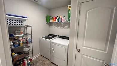 174 Meadow Ridge Dr in Hazel Green, AL - Building Photo - Building Photo