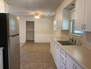 224 N Oxford Dr in San Angelo, TX - Building Photo - Building Photo