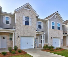 479 Payne Dr in Mcdonough, GA - Building Photo - Building Photo