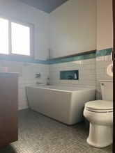 947 E 68th St in Inglewood, CA - Building Photo - Building Photo