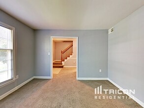 6520 Farmingdale Dr in Charlotte, NC - Building Photo - Building Photo