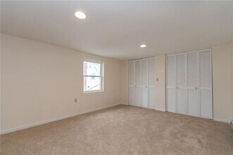 1237 Euclid Ave, Unit 1237 - Rear in Aliquippa, PA - Building Photo - Building Photo
