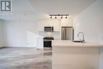 1479 O'Connor Dr in Toronto, ON - Building Photo - Building Photo