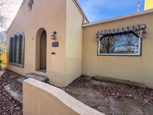 1945 High St SE in Salem, OR - Building Photo - Building Photo