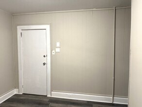 425 Highland Ave in Chester, PA - Foto de edificio - Building Photo