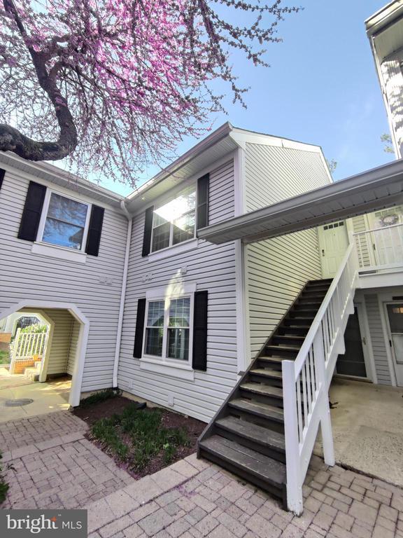 property at 2911-H S Woodley St