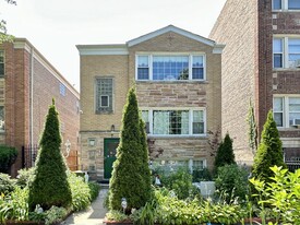 5534 N Campbell Ave, Unit A02C in Chicago, IL - Building Photo