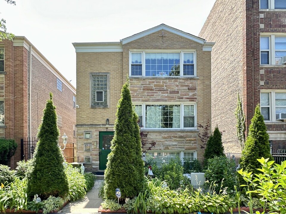 5534 N Campbell Ave, Unit A02C in Chicago, IL - Building Photo