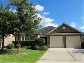13022 Golden Water Ct in Houston, TX - Building Photo