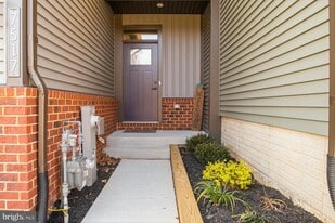 7517 Matapeake Ln in Glen Burnie, MD - Building Photo