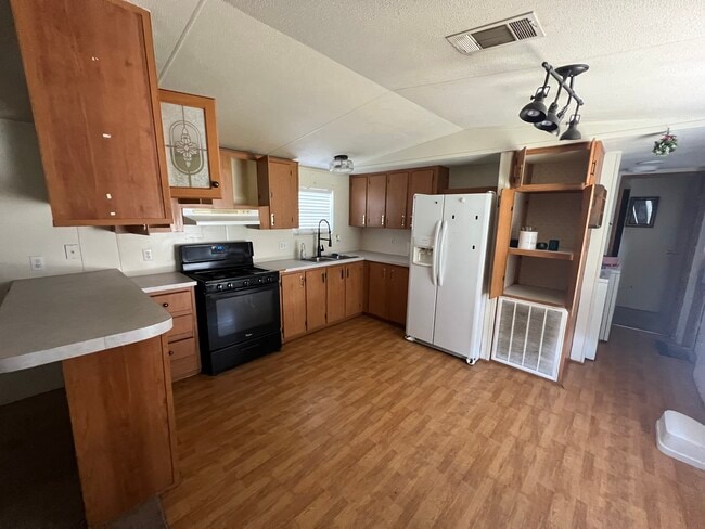 property at 2733 Sam Keen Rd